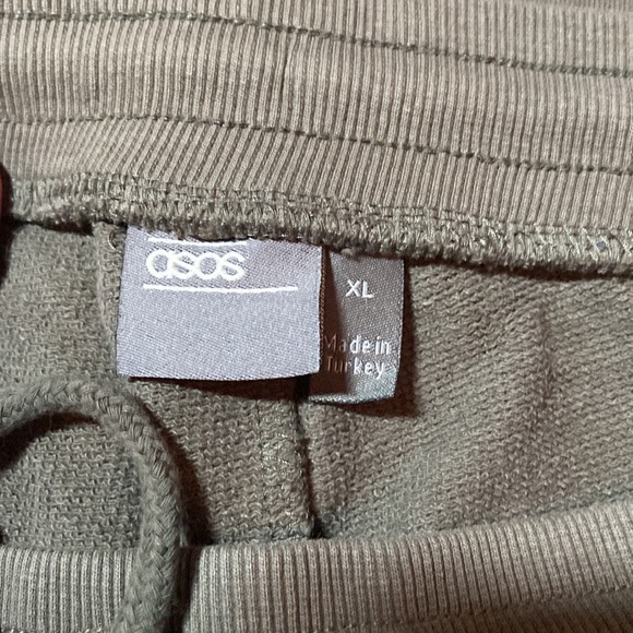 Sweat pants - Picture 2 of 2